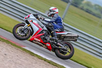 Castle-Combe-2019;PJ-Motorsport-Photography-2019;donington-no-limits-trackday;donington-park-photographs;donington-trackday-photographs;no-limits-trackdays;peter-wileman-photography;trackday-digital-images;trackday-photos